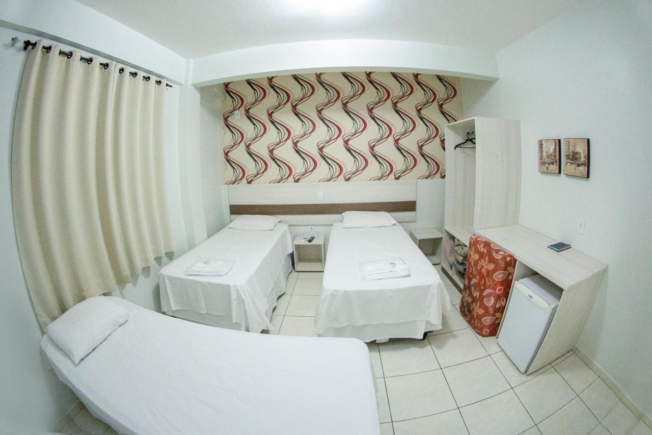 Hotel Sambakia Realeza Exterior foto